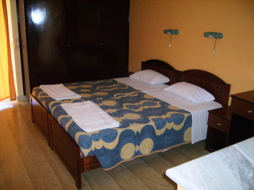 Aggelos Family Hotel Moraitika Exterior foto